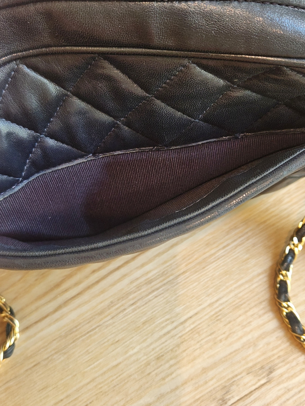 Vintage Jay Herbert Quilted Black Leather Crossbody Bag Gold Chain and Tassel - Picture 5 of 7